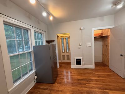 Interior Photo 3