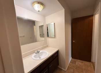 Interior Photo 9