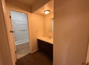 Interior Photo 9
