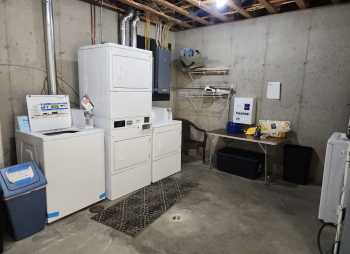 Interior Photo 19