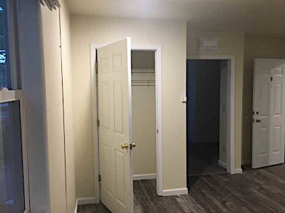 Interior Photo 7