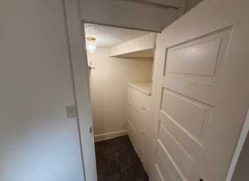 Interior Photo 7
