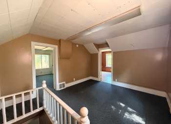 Interior Photo 11