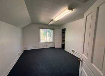 Interior Photo 15