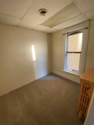 Interior Photo 9
