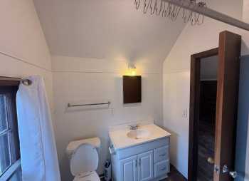 Interior Photo 10