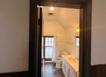 Interior Photo 9
